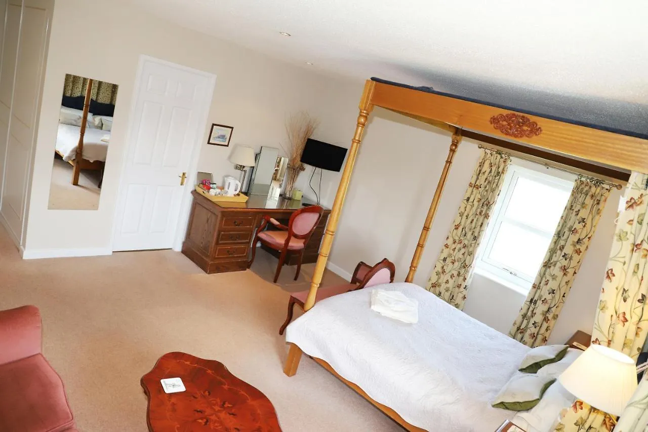 Elmfield House Guest House Bedale 4*,