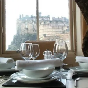 https://the-castle-esplanade-residence.edinburghhotelsuk.org